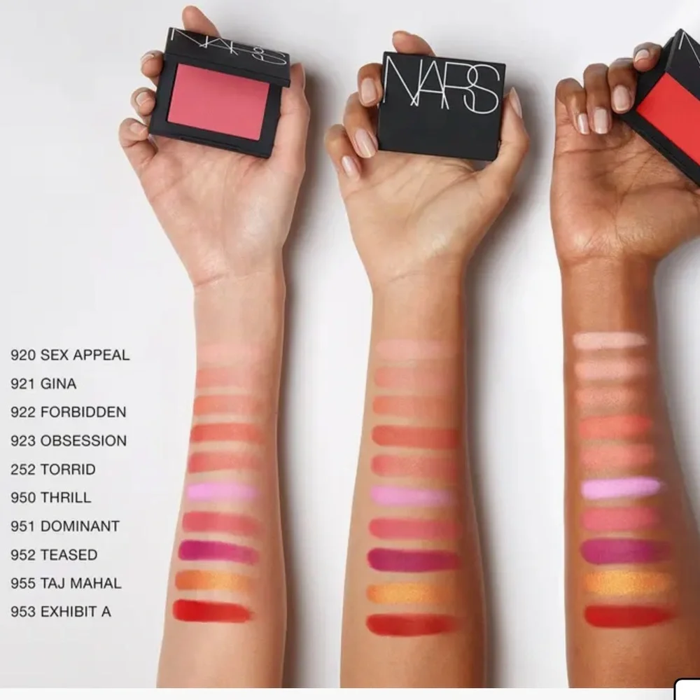NARS Iconic Powder Blush in Gina gorgeous color, full size